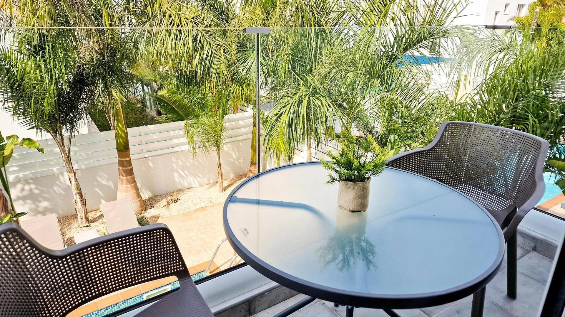 Villa Green Garden Αγία Νάπα
